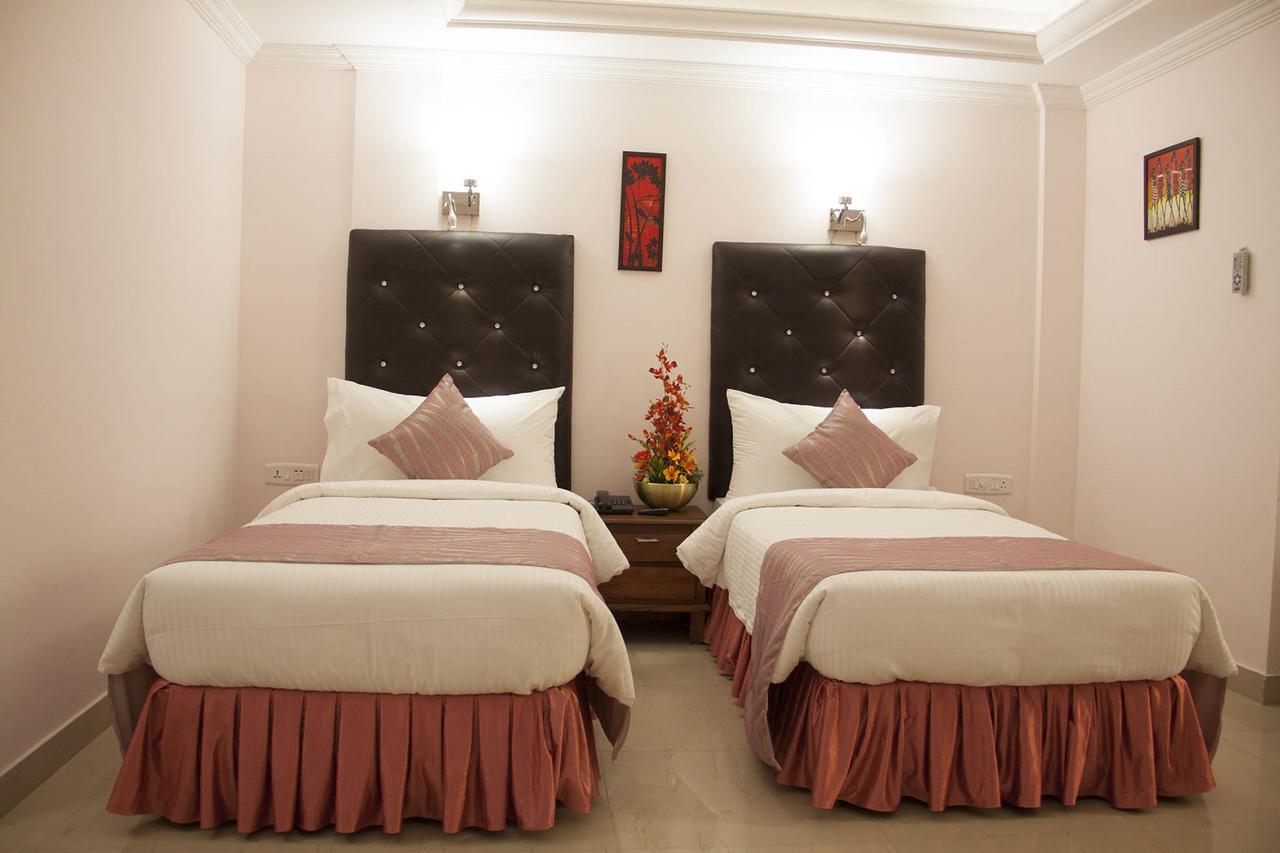 Hotel Sps Kingsway Thiruvananthapuram Exterior foto