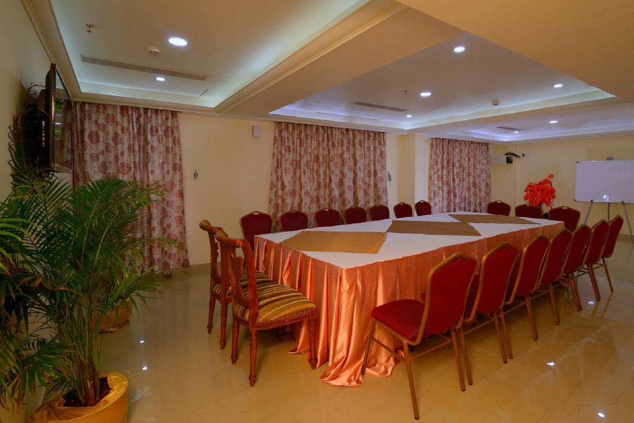 Hotel Sps Kingsway Thiruvananthapuram Exterior foto